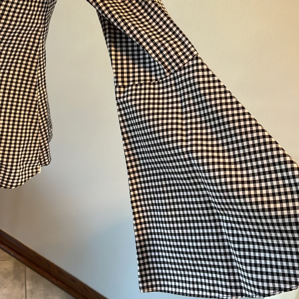 Scripted Blouse, Checkered Pattern One Off Should… - image 4